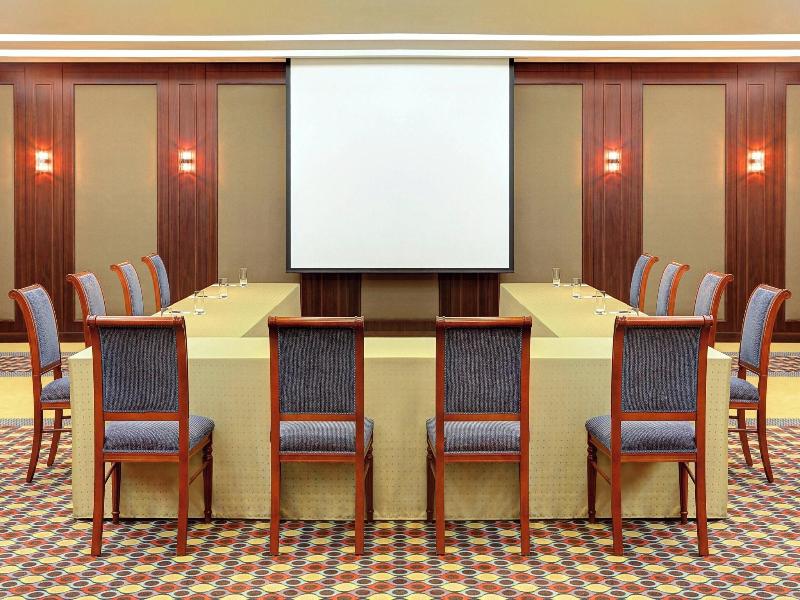Sheraton Jeddah image