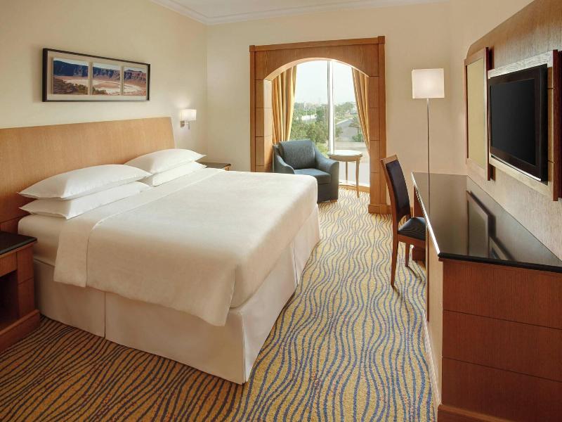 Sheraton Jeddah image