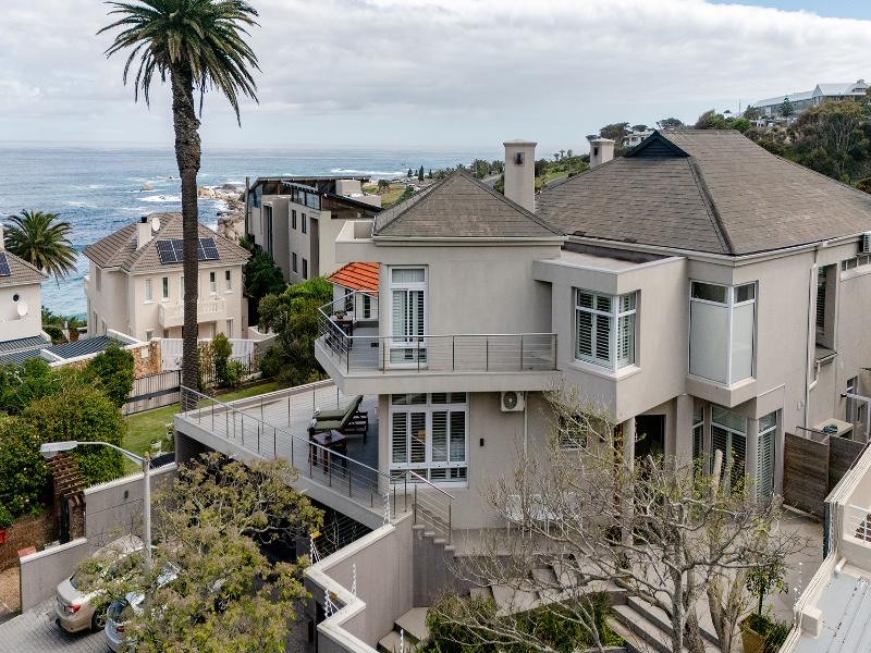 Camps Bay Retreat image