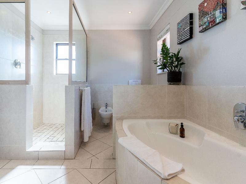 Camps Bay Retreat image