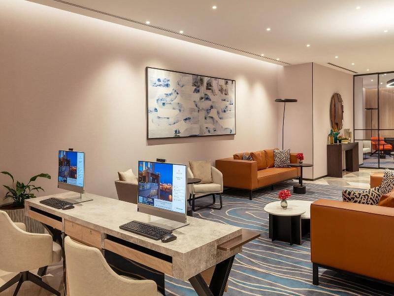 Sheraton Dubai Mall of the Emirates Hotel image