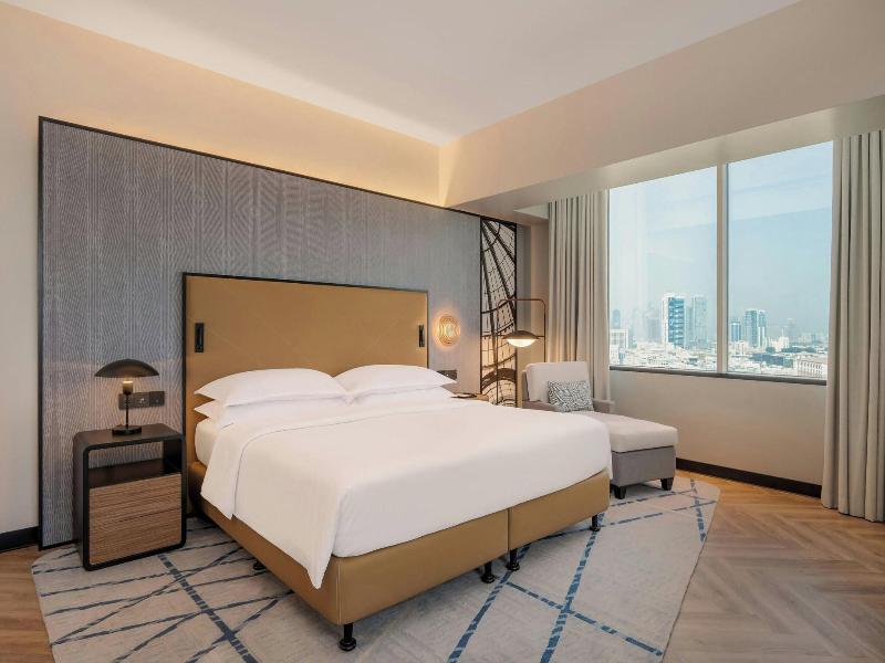 Sheraton Dubai Mall of the Emirates Hotel image