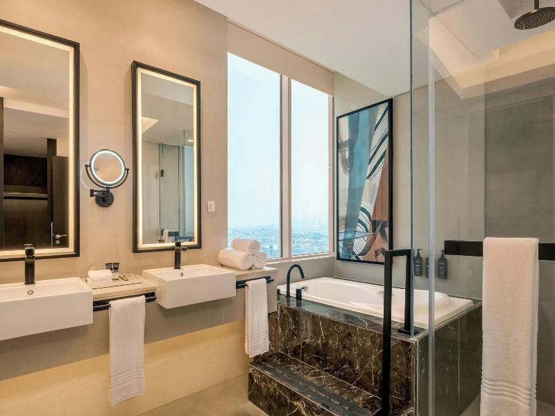 Sheraton Dubai Mall of the Emirates Hotel image