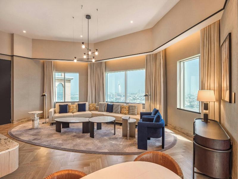 Sheraton Dubai Mall of the Emirates Hotel image