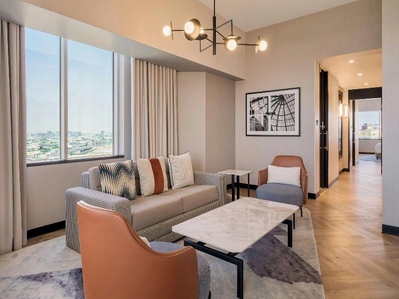 Sheraton Dubai Mall of the Emirates Hotel image