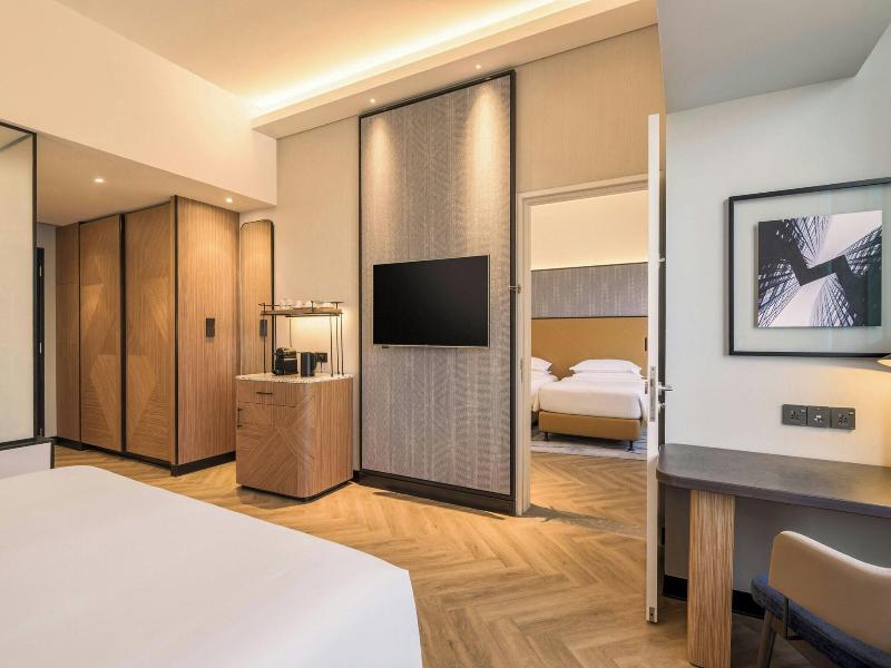 Sheraton Dubai Mall of the Emirates Hotel image