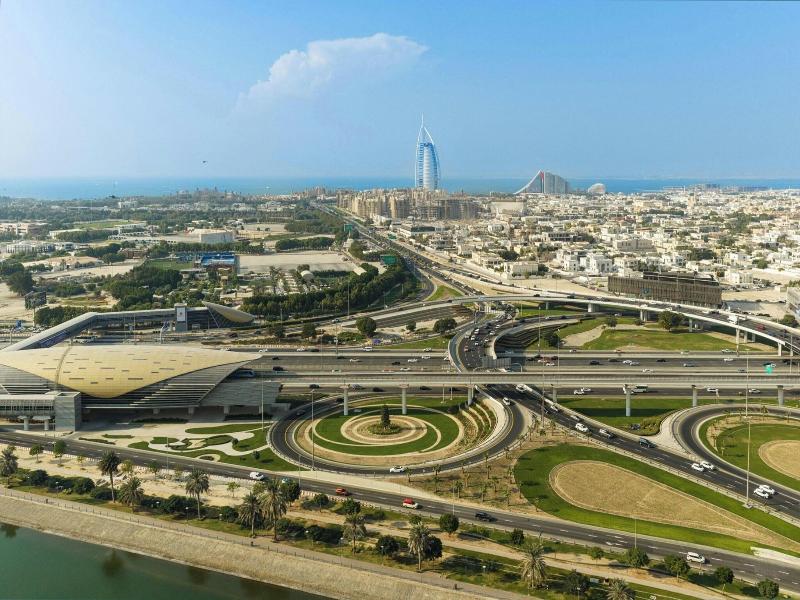 Sheraton Dubai Mall of the Emirates Hotel image