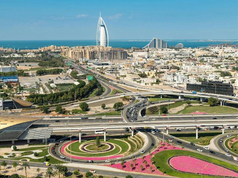 Sheraton Dubai Mall of the Emirates Hotel image