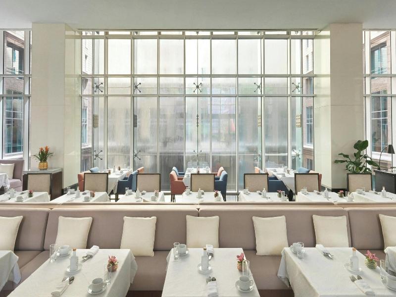 The Ritz-Carlton, Dubai Intl Financial Centre image