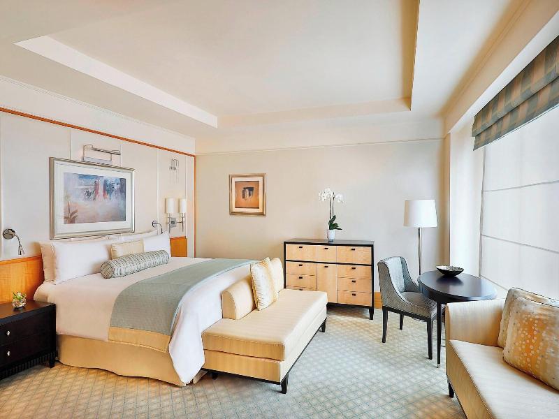 The Ritz-Carlton, Dubai Intl Financial Centre image