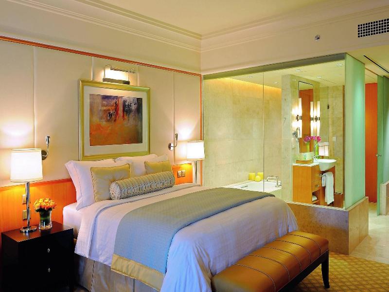 The Ritz-Carlton, Dubai Intl Financial Centre image