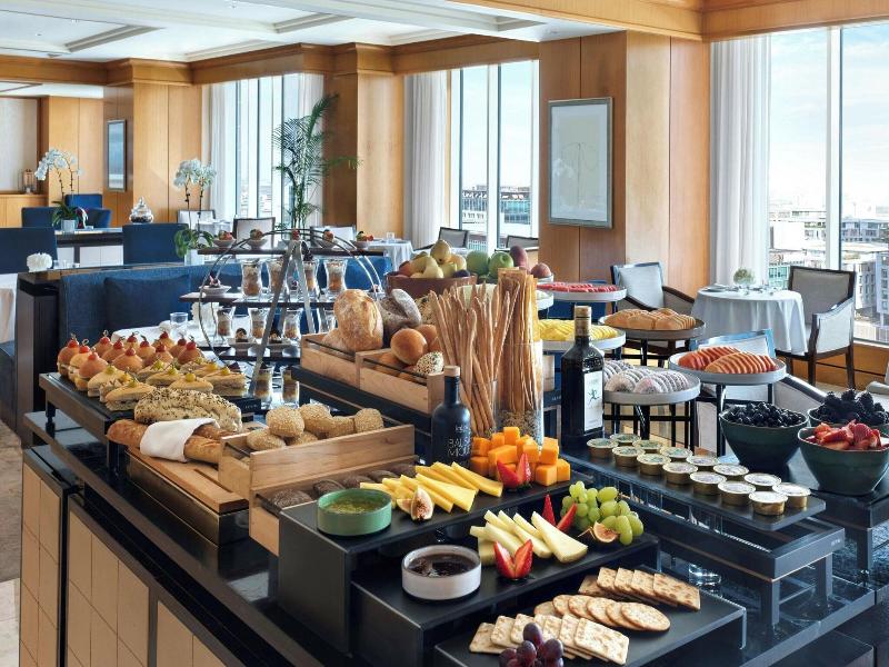 The Ritz-Carlton, Dubai Intl Financial Centre image