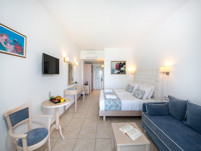 Delfina Tropic Beach image