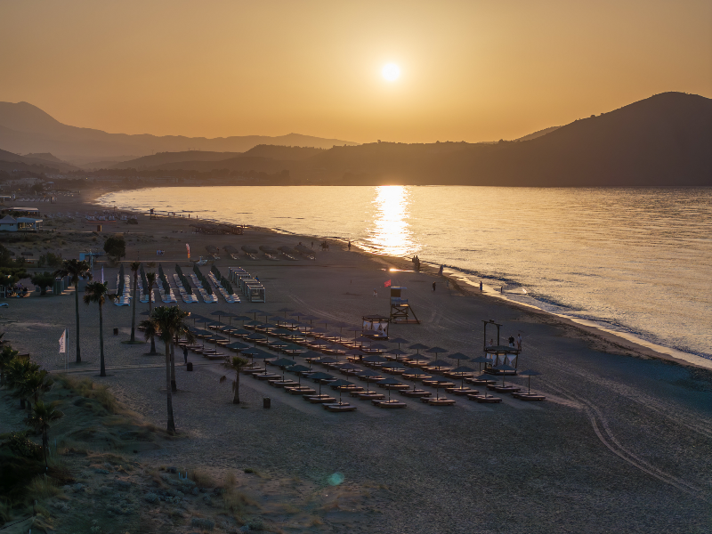 Delfina Tropic Beach image