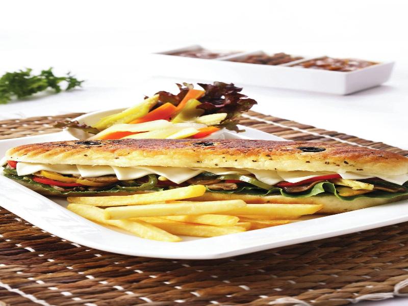 Four Points by Sheraton Navi Mumbai, Vashi image