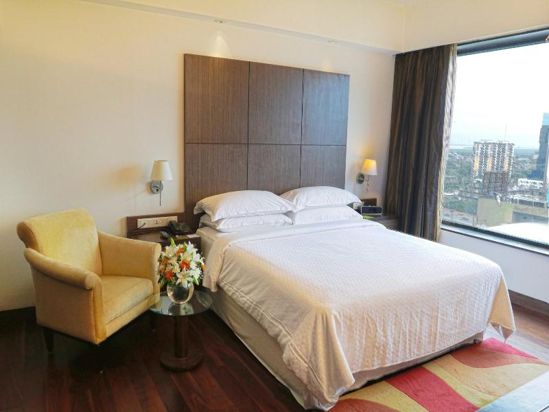 Four Points by Sheraton Navi Mumbai, Vashi image