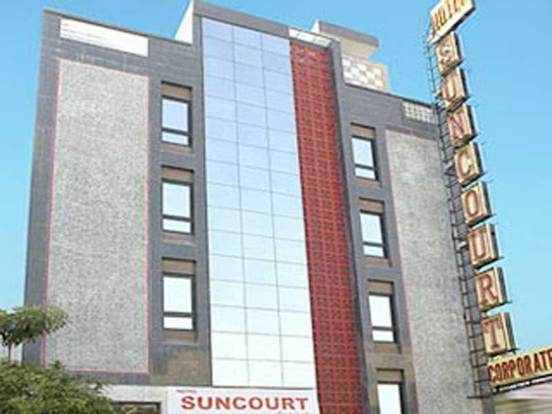 Hotel Suncourt Corporate image