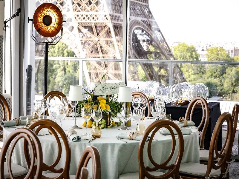 Pullman Paris Eiffel Tower image