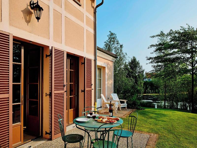 Marriott's Village d'lle-de-France image