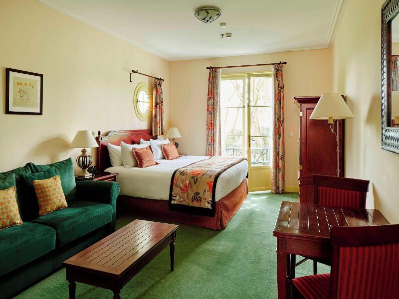 Marriott's Village d'lle-de-France image