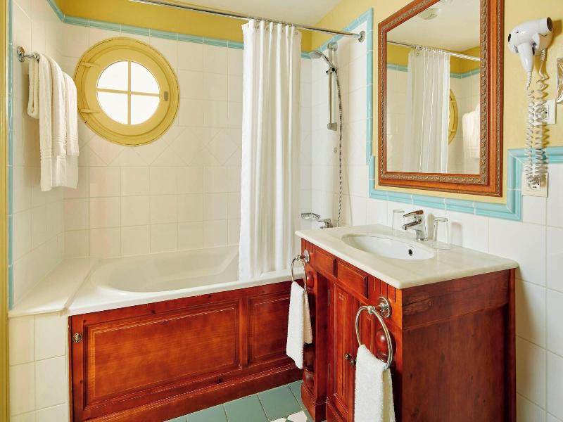 Marriott's Village d'lle-de-France image