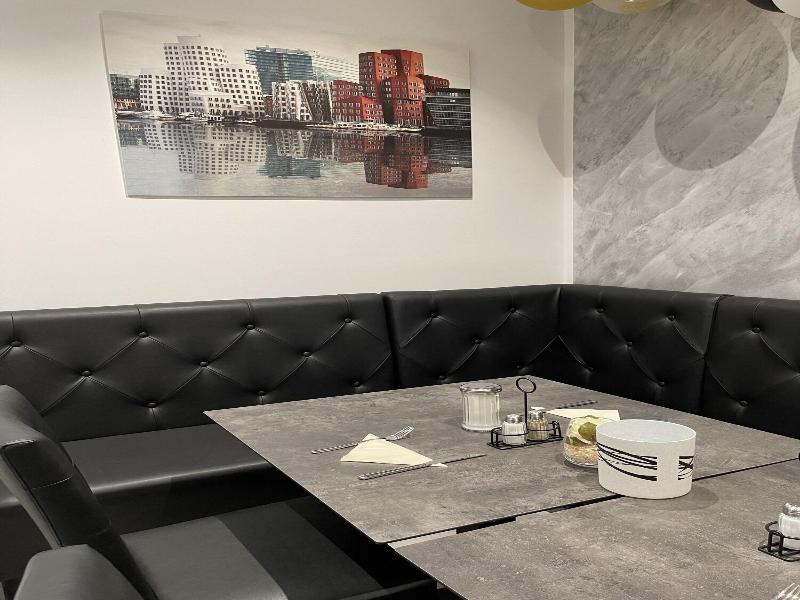 Novum Hotel Plaza image