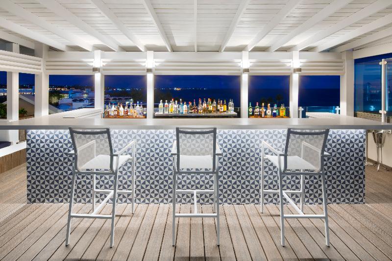 Stay in style at O2 Beach Club & Spa