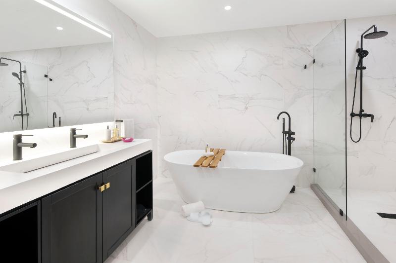 Stay in style at O2 Beach Club & Spa