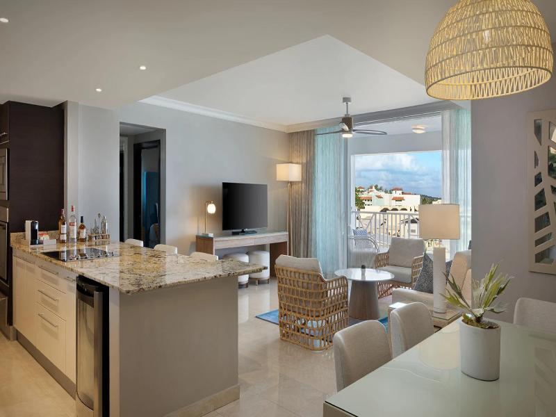 O2 Beach Club & Spa image