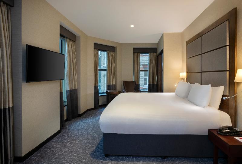 Leonardo Royal Hotel London St Pauls 5