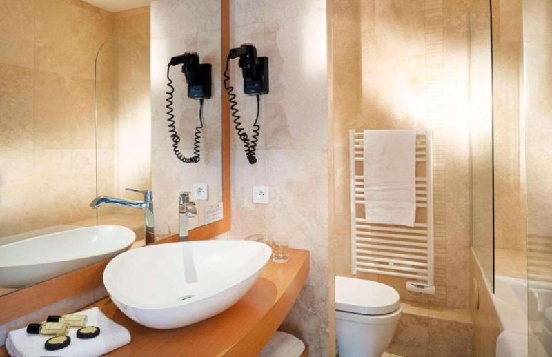 Grand Hotel Des Lecques BW Signature Collection image
