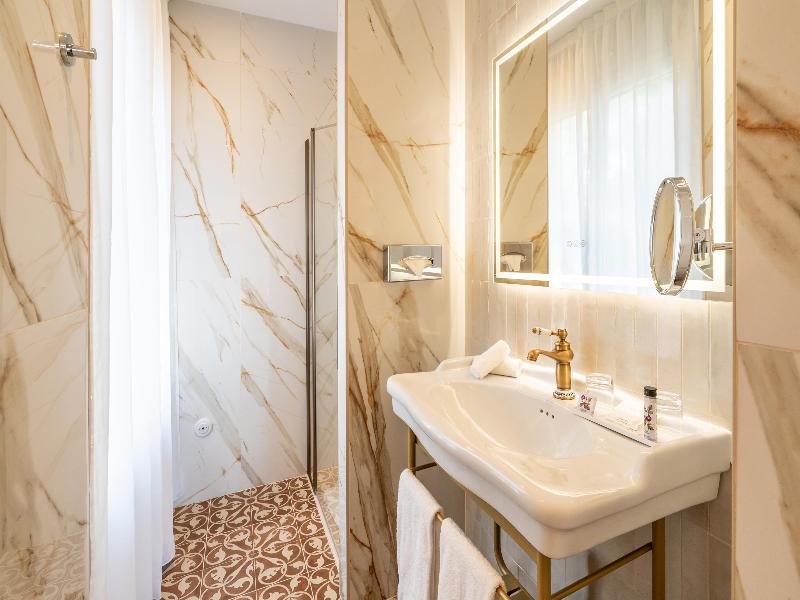 Grand Hotel Des Lecques BW Signature Collection image