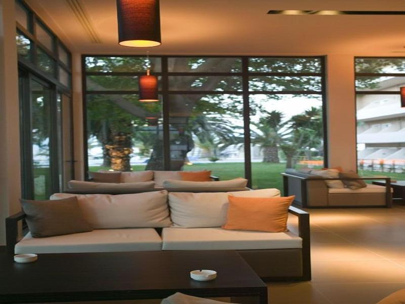 Long Beach Hotel & Resort