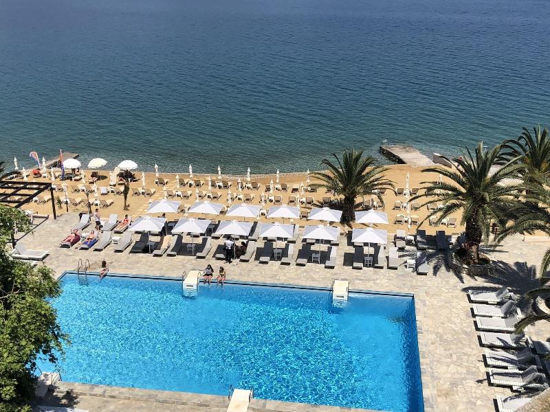 Long Beach Hotel & Resort