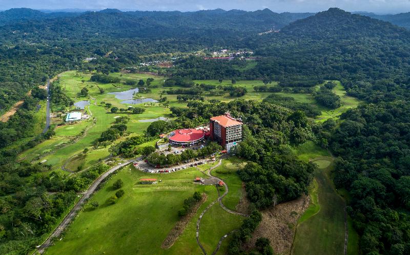 Summit Rainforest Golf Resort & All Inclusive