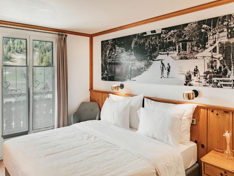Minotel Glacier image