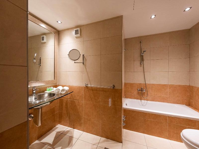 Best Western Plus Embassy Hotel image