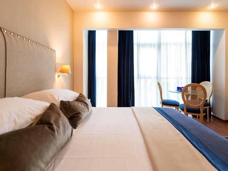 Best Western Plus Embassy Hotel image
