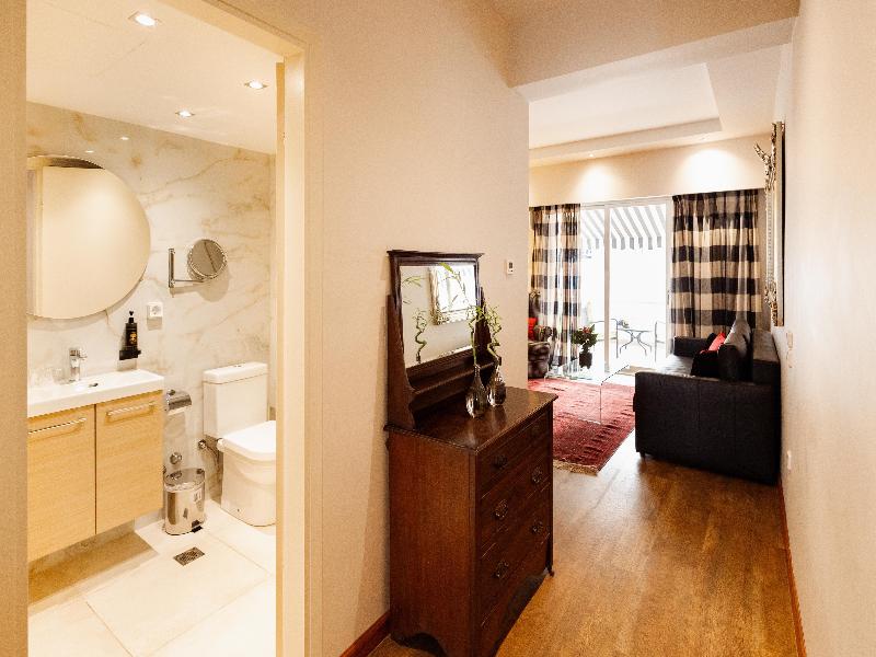 Best Western Plus Embassy Hotel image