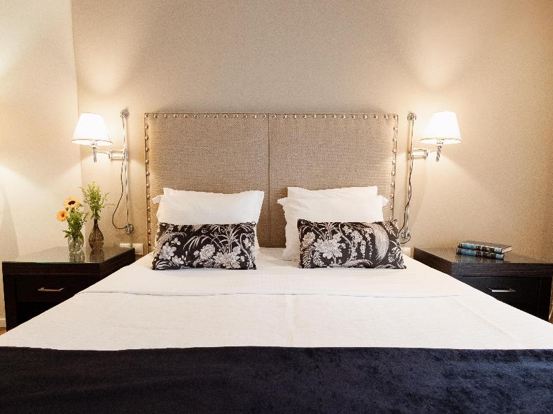 Best Western Plus Embassy Hotel image