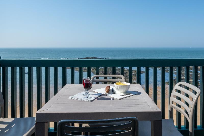 Résidence Odalys Valentin plage image