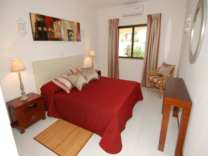 Monte Dourado image
