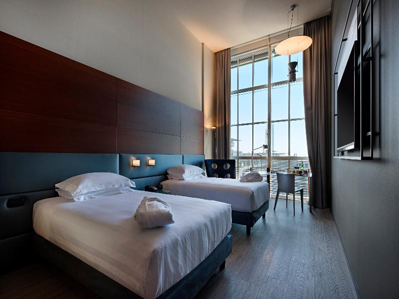 DoubleTree by Hilton Turin Lingotto image
