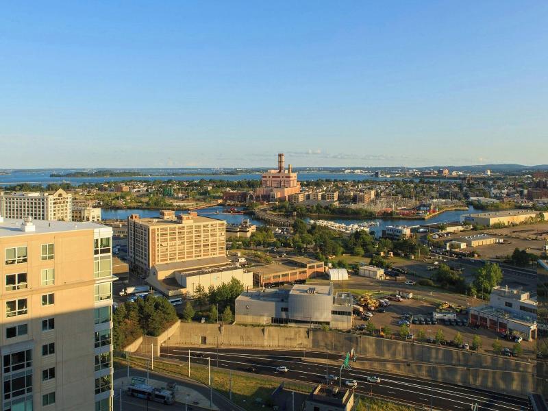 Stay in style at Renaissance Boston Waterfront Hotel