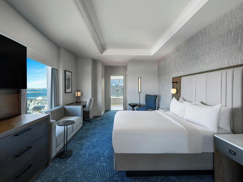 Stay in style at Renaissance Boston Waterfront Hotel