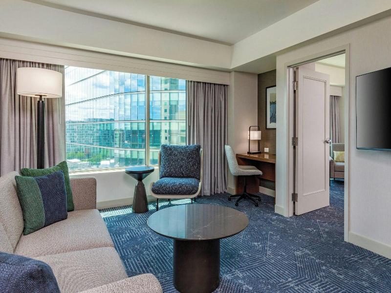 Stay in style at Renaissance Boston Waterfront Hotel