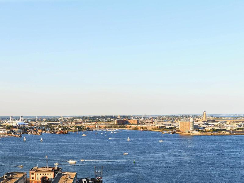 Stay in style at Renaissance Boston Waterfront Hotel