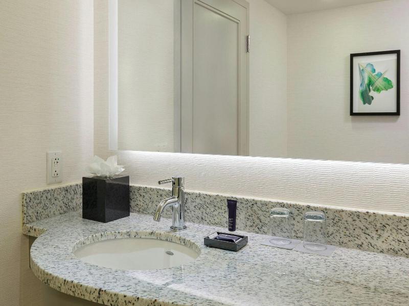 Stay in style at Renaissance Boston Waterfront Hotel