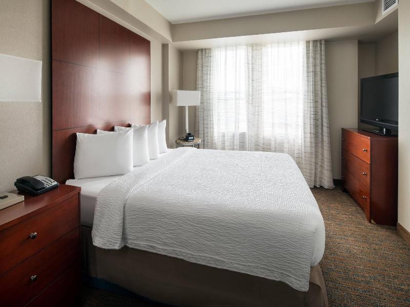 Residence Inn Long Beach Downtown image