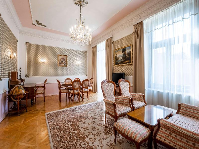 Clarion Grandhotel Zlaty Lev image